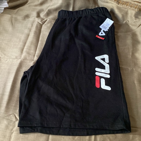 Big & Tall fila men’s shorts - Picture 3 of 7